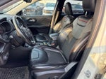 2019 Cherokee Thumbnail 11