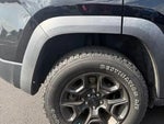 2019 Cherokee Thumbnail 10