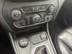 2019 Cherokee Thumbnail 33