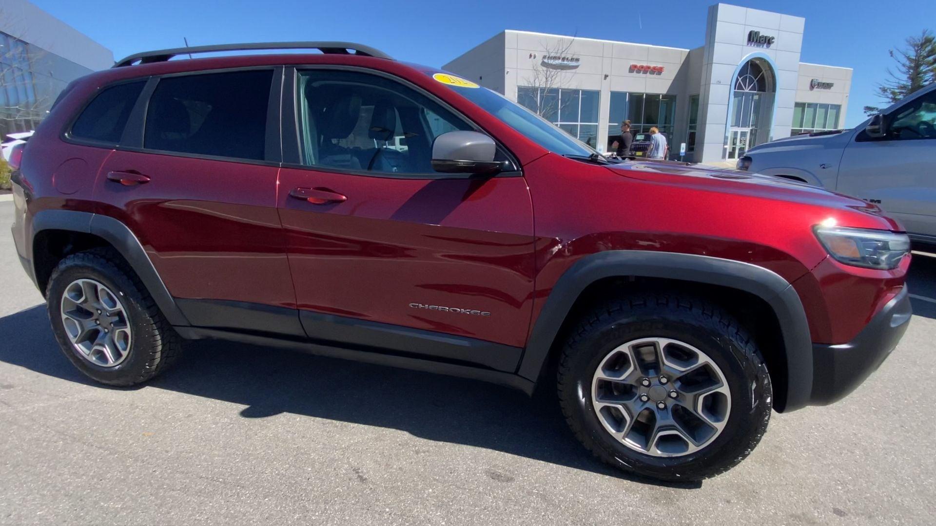 2020 Jeep Cherokee Trailhawk