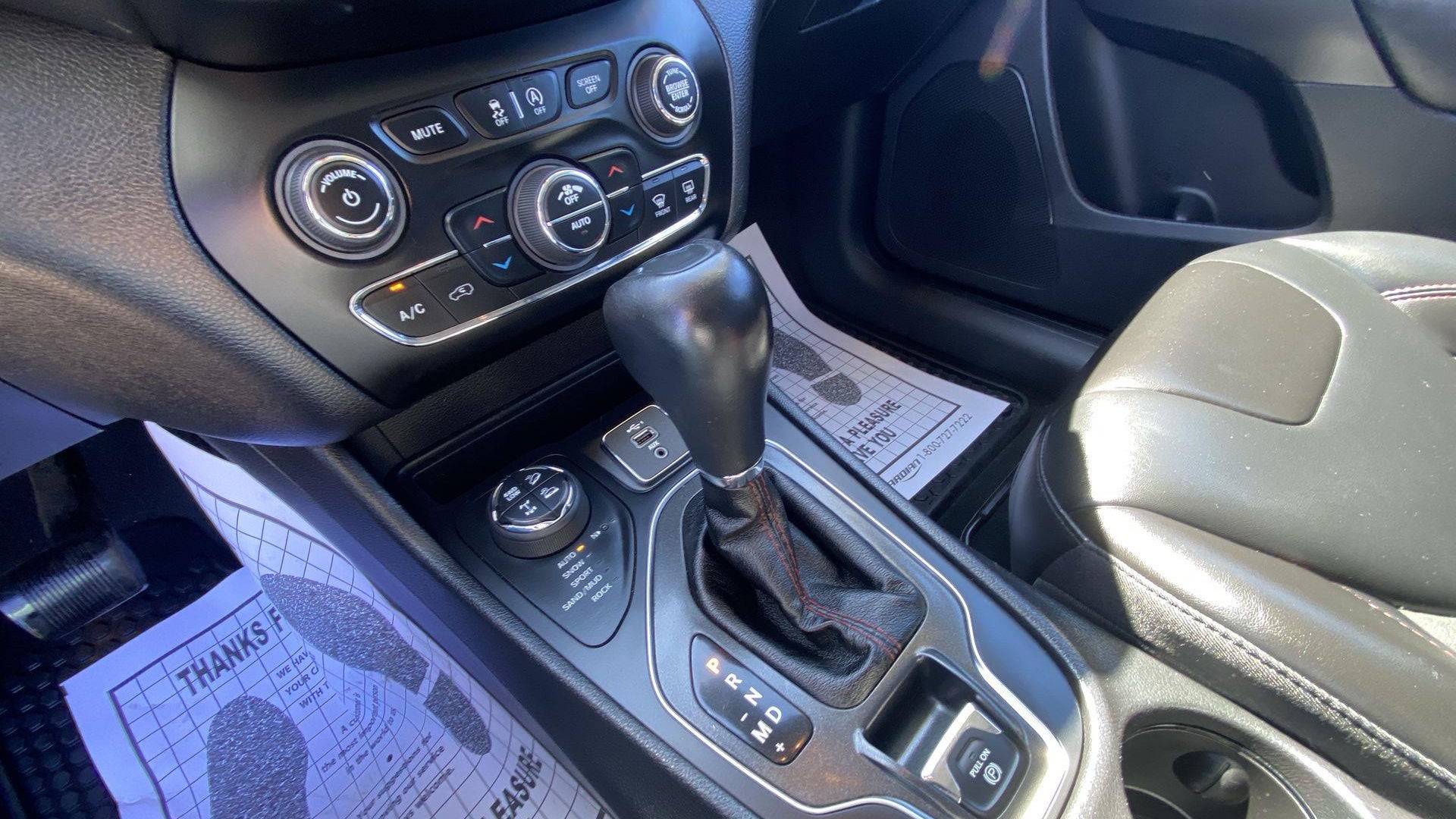 2020 Jeep Cherokee Trailhawk