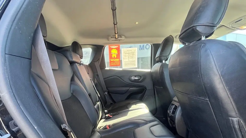 2020 Jeep Cherokee Trailhawk