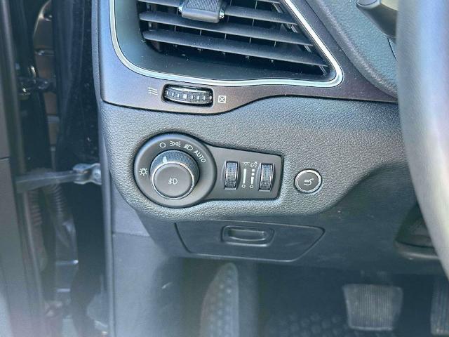 2022 Jeep Cherokee - $22,798