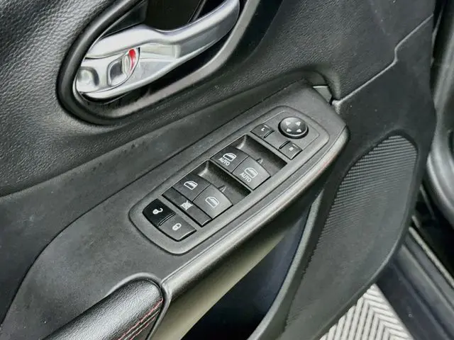 2022 Jeep Cherokee - $19,407