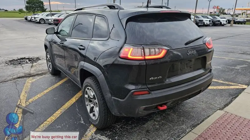 2022 Jeep Cherokee Trailhawk