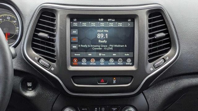 2022 Jeep Cherokee Trailhawk