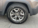 2019 Cherokee Thumbnail 9