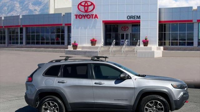 2020 Jeep Cherokee Trailhawk