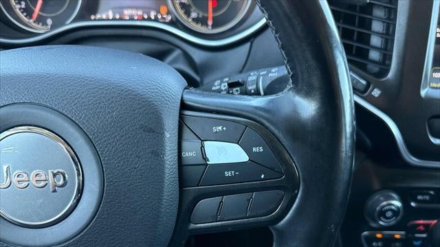 2020 Jeep Cherokee Trailhawk