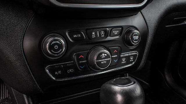 2021 Jeep Cherokee Trailhawk