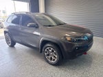 2021 Cherokee Thumbnail 15