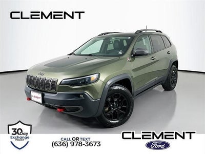 Photo of a 2019 Jeep Cherokee 4X4 Trailhawk 4DR SUV for sale