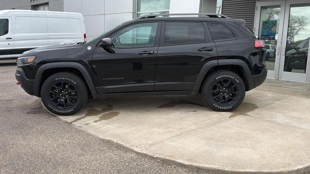 2020 Jeep Cherokee Trailhawk