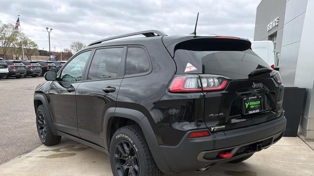 2020 Jeep Cherokee Trailhawk