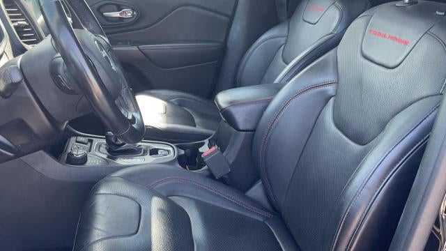 2020 Jeep Cherokee Trailhawk
