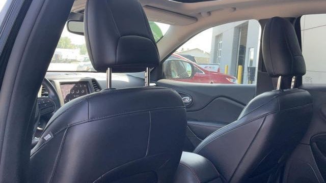2020 Jeep Cherokee Trailhawk