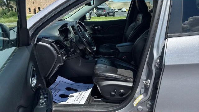 2020 Jeep Cherokee Trailhawk