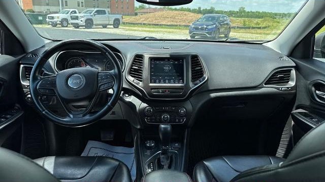2020 Jeep Cherokee Trailhawk