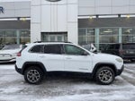 2021 Cherokee Thumbnail 36