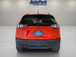 2021 Cherokee Thumbnail 6