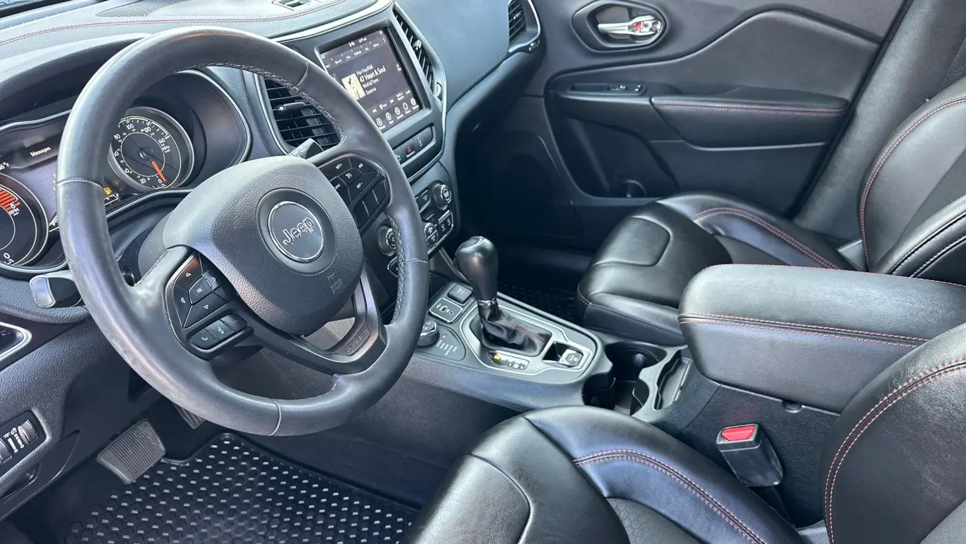 2022 Jeep Cherokee Trailhawk