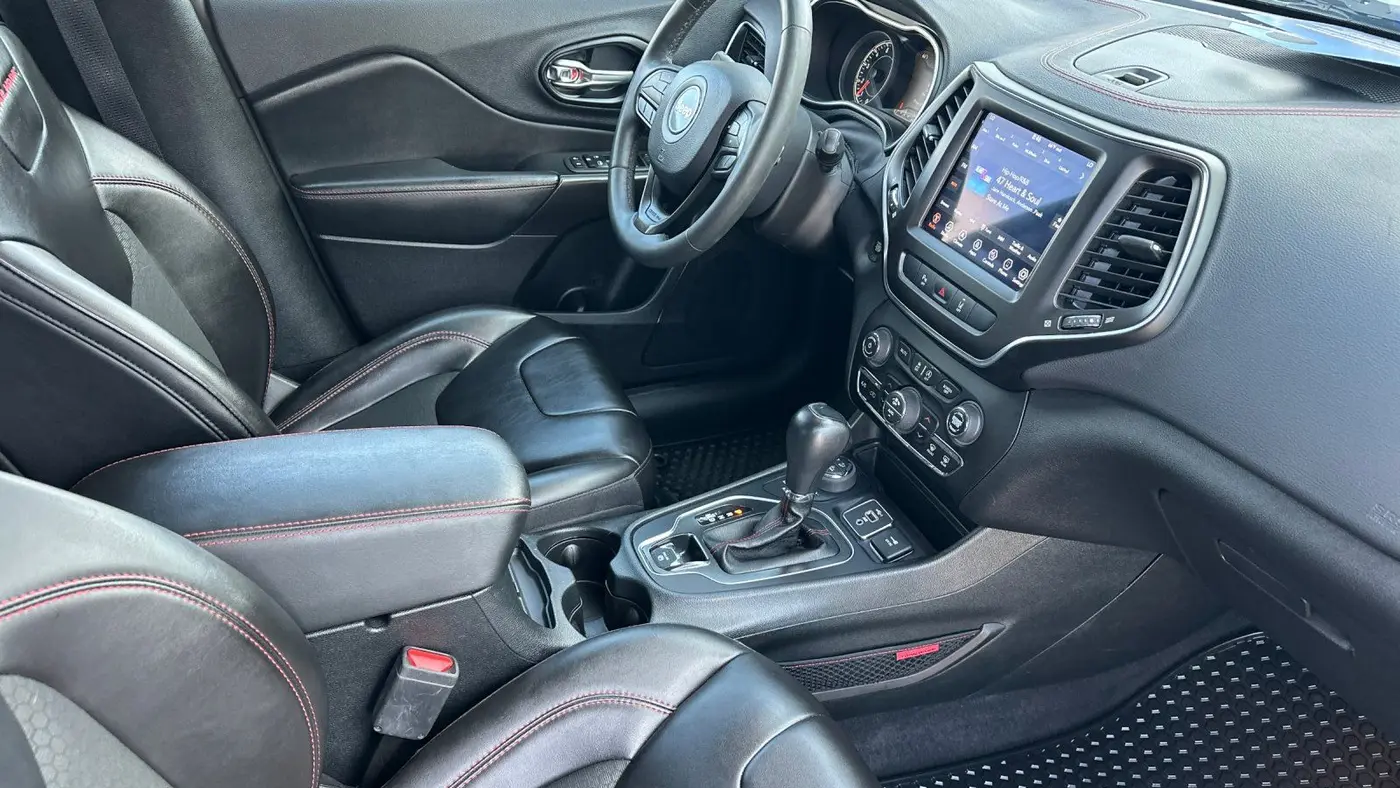 2022 Jeep Cherokee Trailhawk