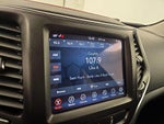 2022 Cherokee Thumbnail 15