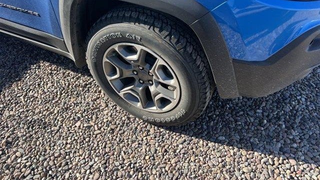 2022 Jeep Cherokee Trailhawk