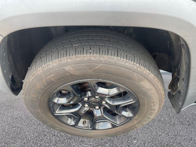 2019 Jeep Cherokee - $13,738