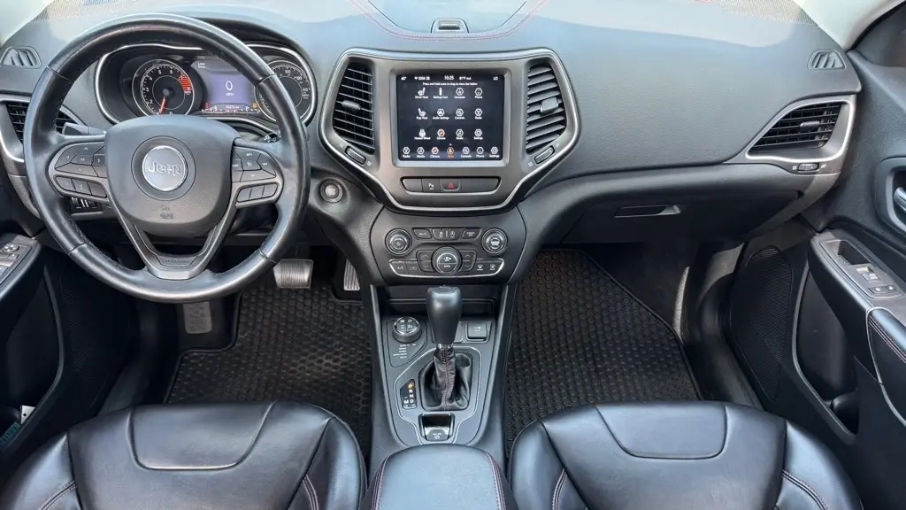 2020 Jeep Cherokee Trailhawk