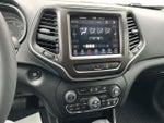2022 Cherokee Thumbnail 18