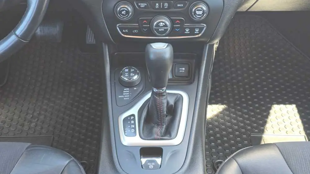 2018 Jeep Cherokee Trailhawk L Plus