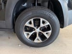 2018 Cherokee Thumbnail 34