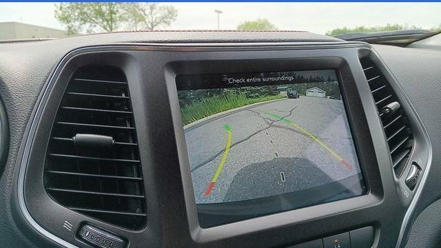 2022 Jeep Cherokee Trailhawk