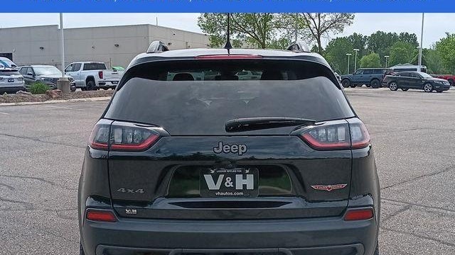 2022 Jeep Cherokee Trailhawk