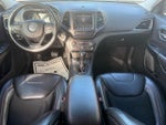2019 Cherokee Thumbnail 11