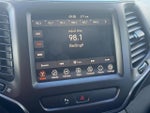 2019 Cherokee Thumbnail 15