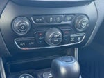 2019 Cherokee Thumbnail 18