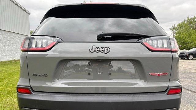 2022 Jeep Cherokee Trailhawk