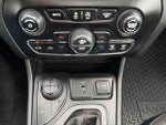2022 Cherokee Thumbnail 30