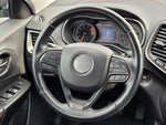 2019 Cherokee Thumbnail 12