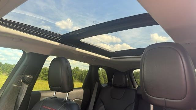 2019 Jeep Cherokee Trailhawk Elite