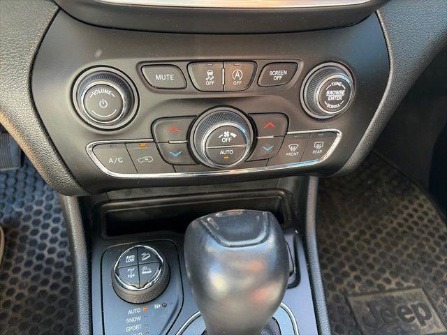 2022 Jeep Cherokee - $22,605