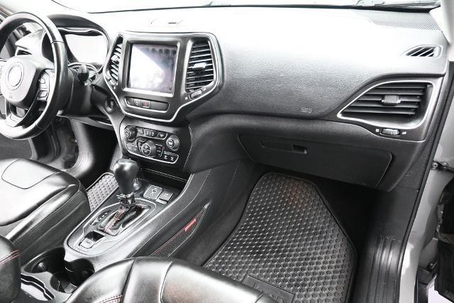 2019 Jeep Cherokee - $13,398