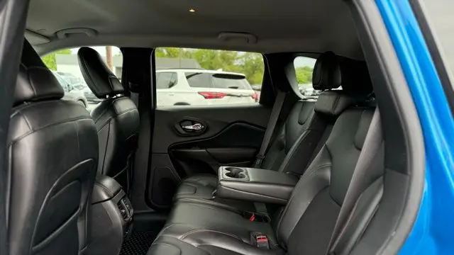2020 Jeep Cherokee Trailhawk
