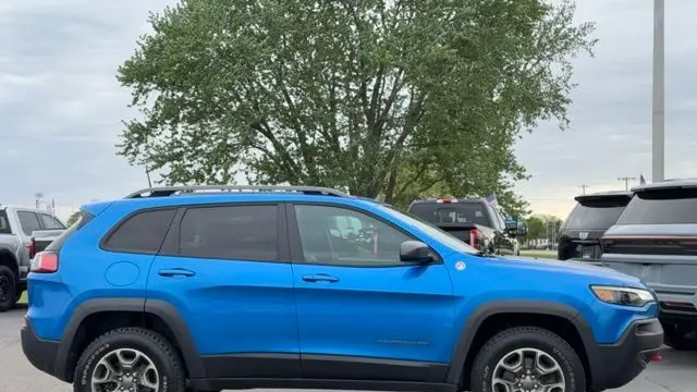 2020 Jeep Cherokee Trailhawk