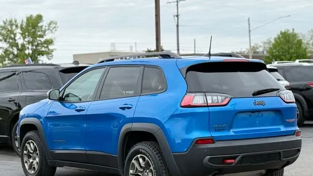 2020 Jeep Cherokee Trailhawk