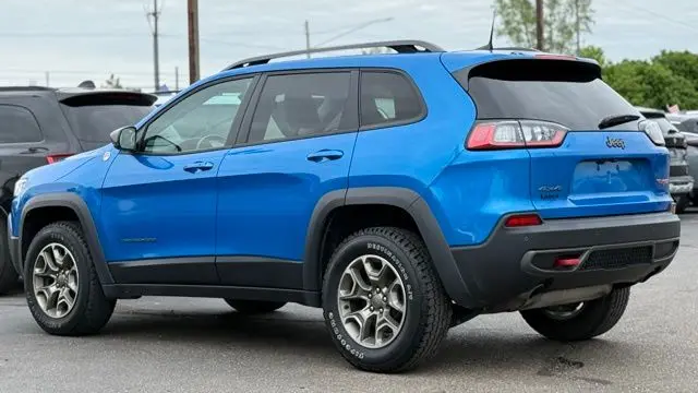 2020 Jeep Cherokee Trailhawk