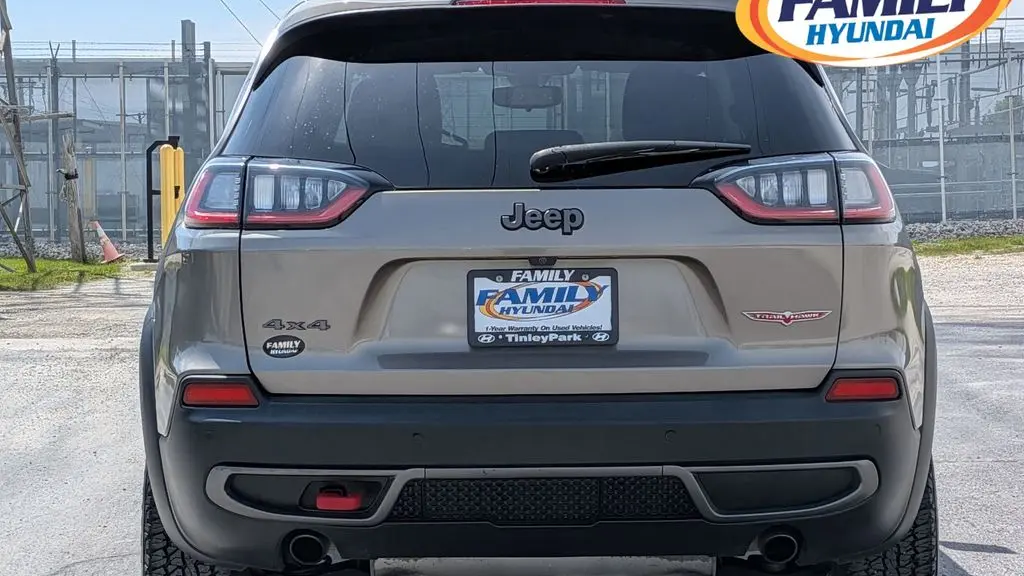 2020 Jeep Cherokee Trailhawk