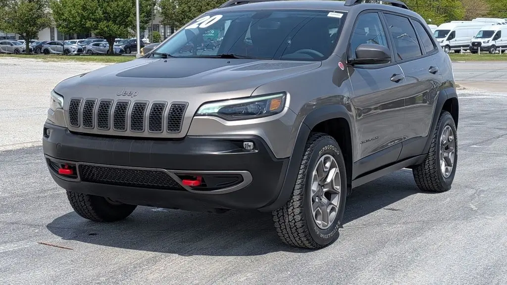 2020 Jeep Cherokee Trailhawk
